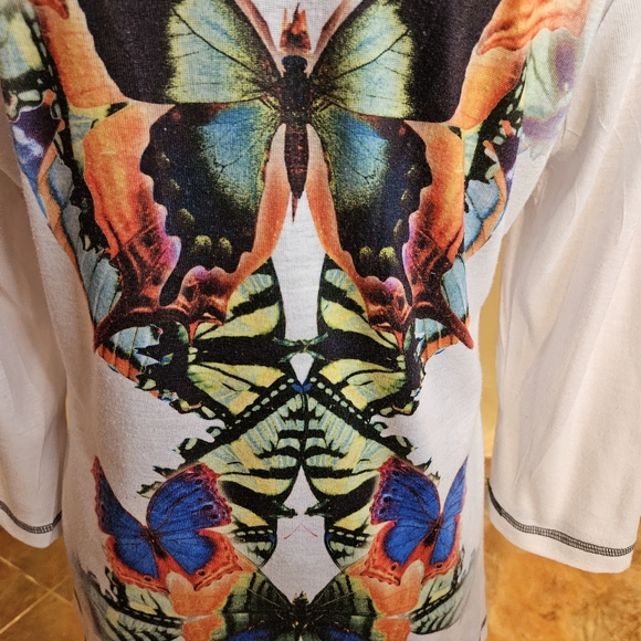 One World Live and Let Live Embellished Butterfly Design Top - Picture 7 of 9